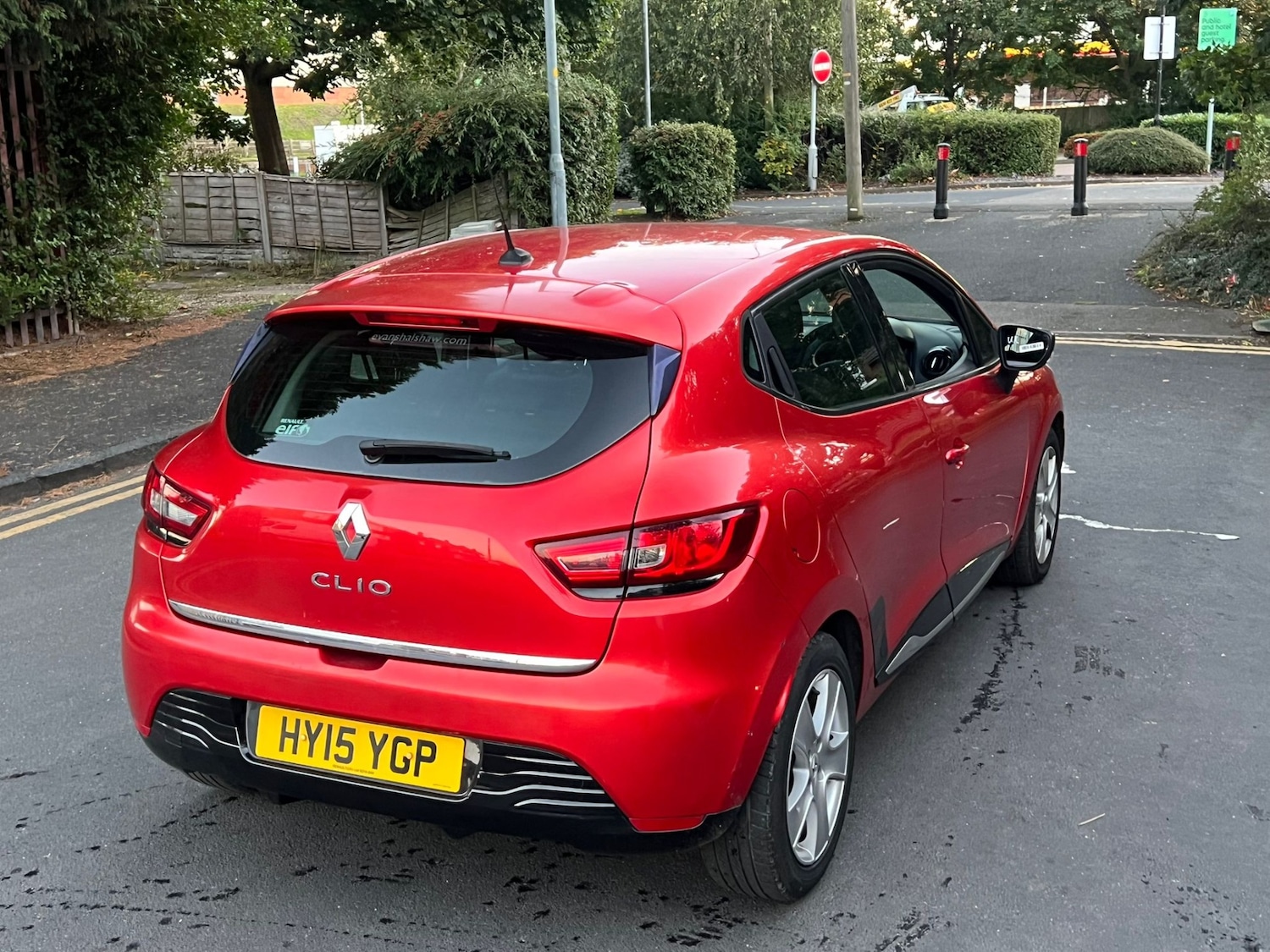Used Renault Clio 2015 for sale - 76375469: Photo 26