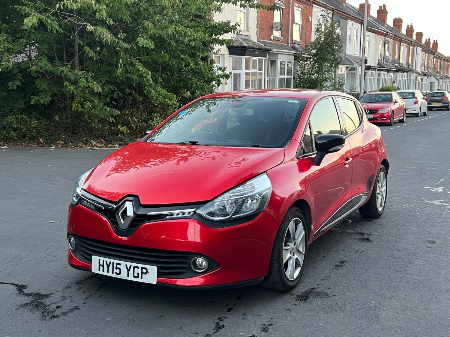 Used Renault Clio 2015 for sale - 76375469: Photo 31