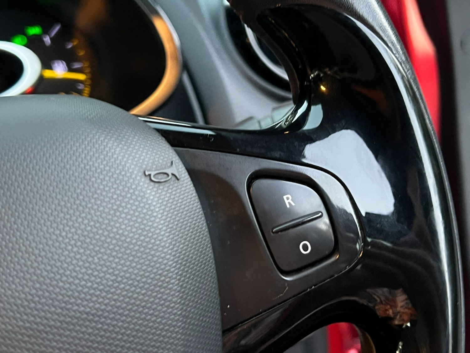 Used Renault Clio 2015 for sale - 76375469: Photo 7