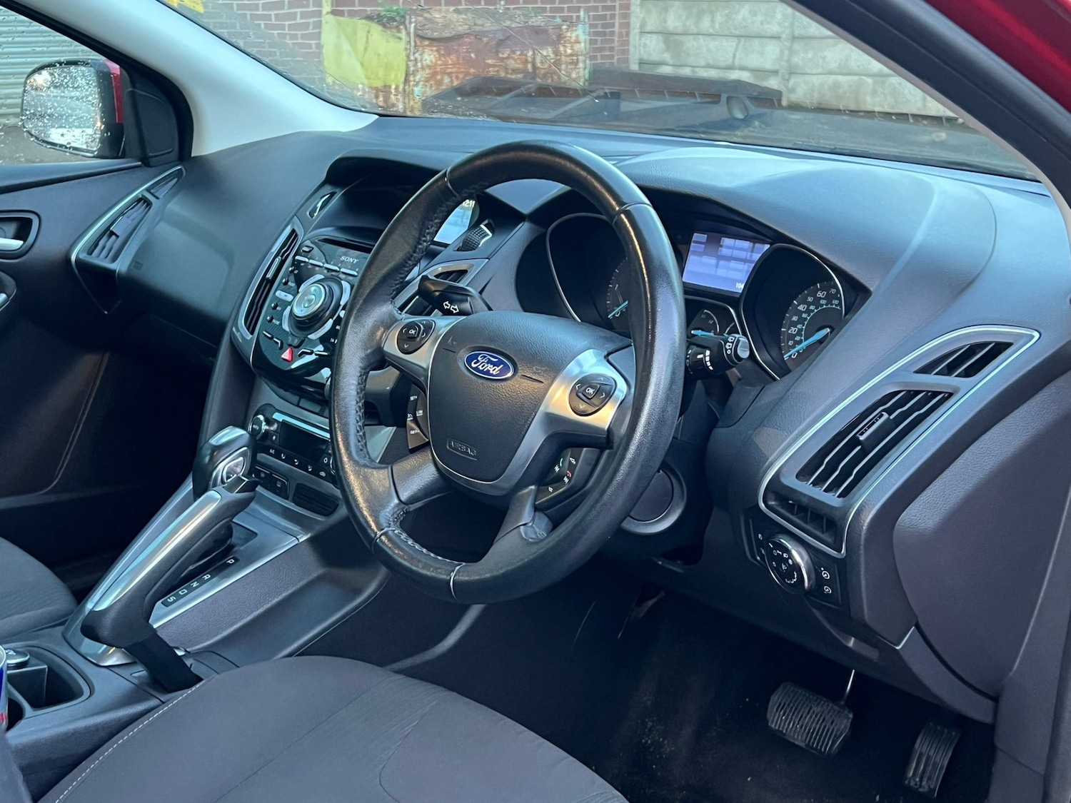 Used Ford Focus 2011 for sale - 76370030: Photo 11
