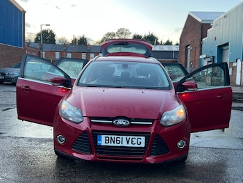 Used Ford Focus 2011 for sale - 76370030: Photo