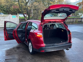 Used Ford Focus 2011 for sale - 76370030: Photo