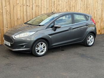 Used Ford Fiesta 2015 for sale - 79424172: Photo