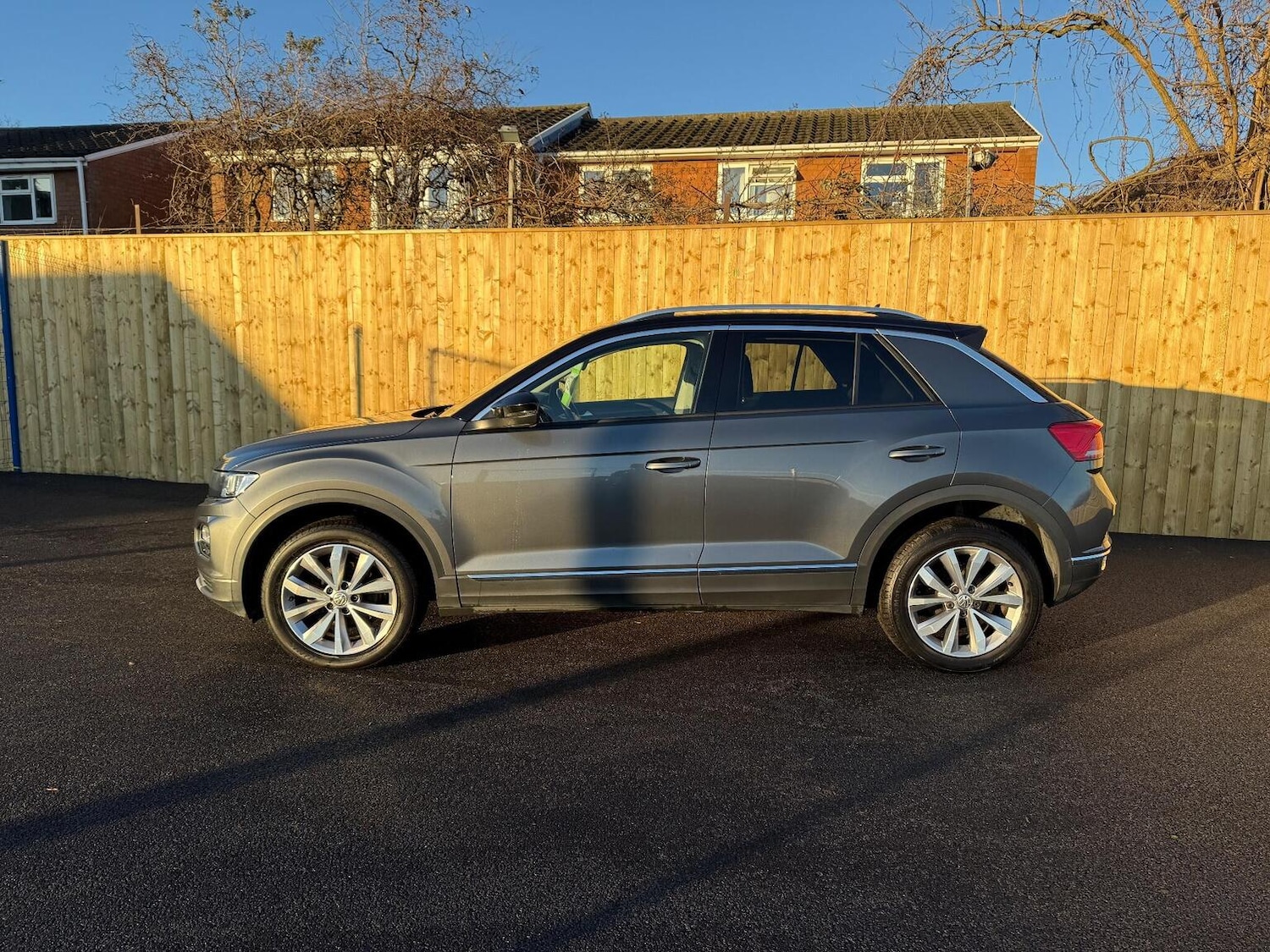 Used Volkswagen T-Roc 2019 for sale - 77721175: Photo 5