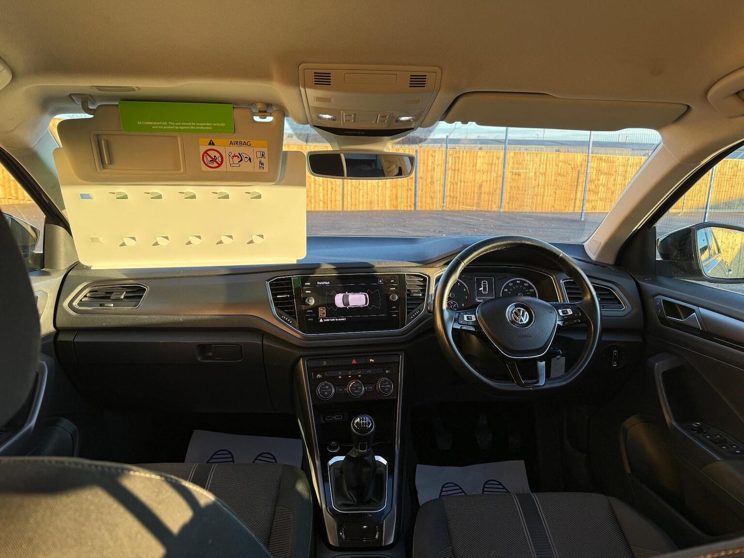 Used Volkswagen T-Roc 2019 for sale - 77721175: Photo 9