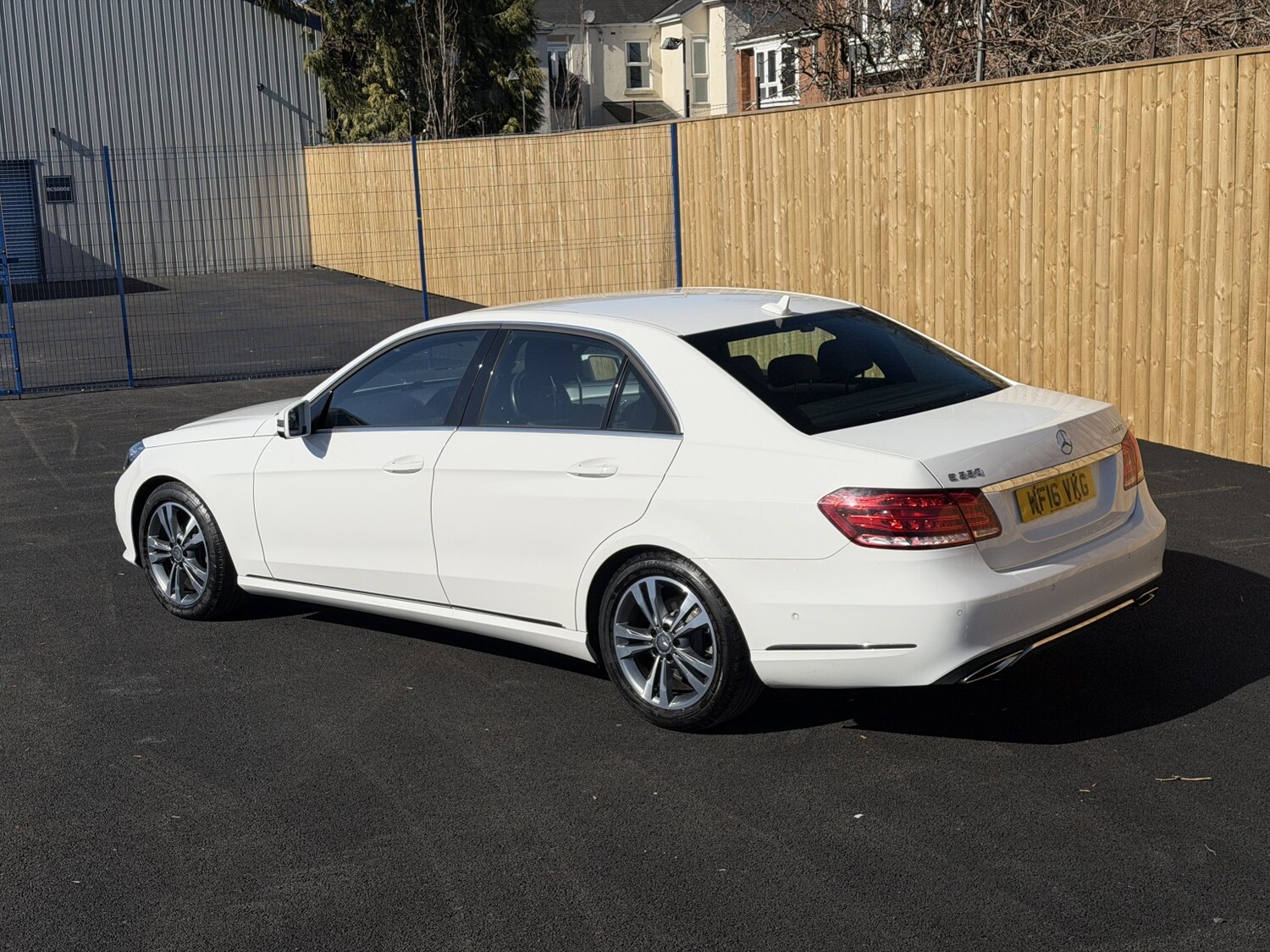 Used Mercedes-Benz E Class 2016 for sale - 77921428: Photo 11