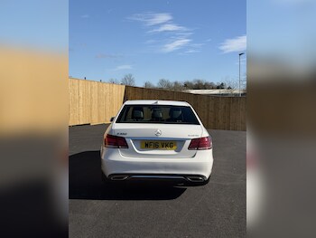 Used Mercedes-Benz E Class 2016 for sale - 77921428: Photo