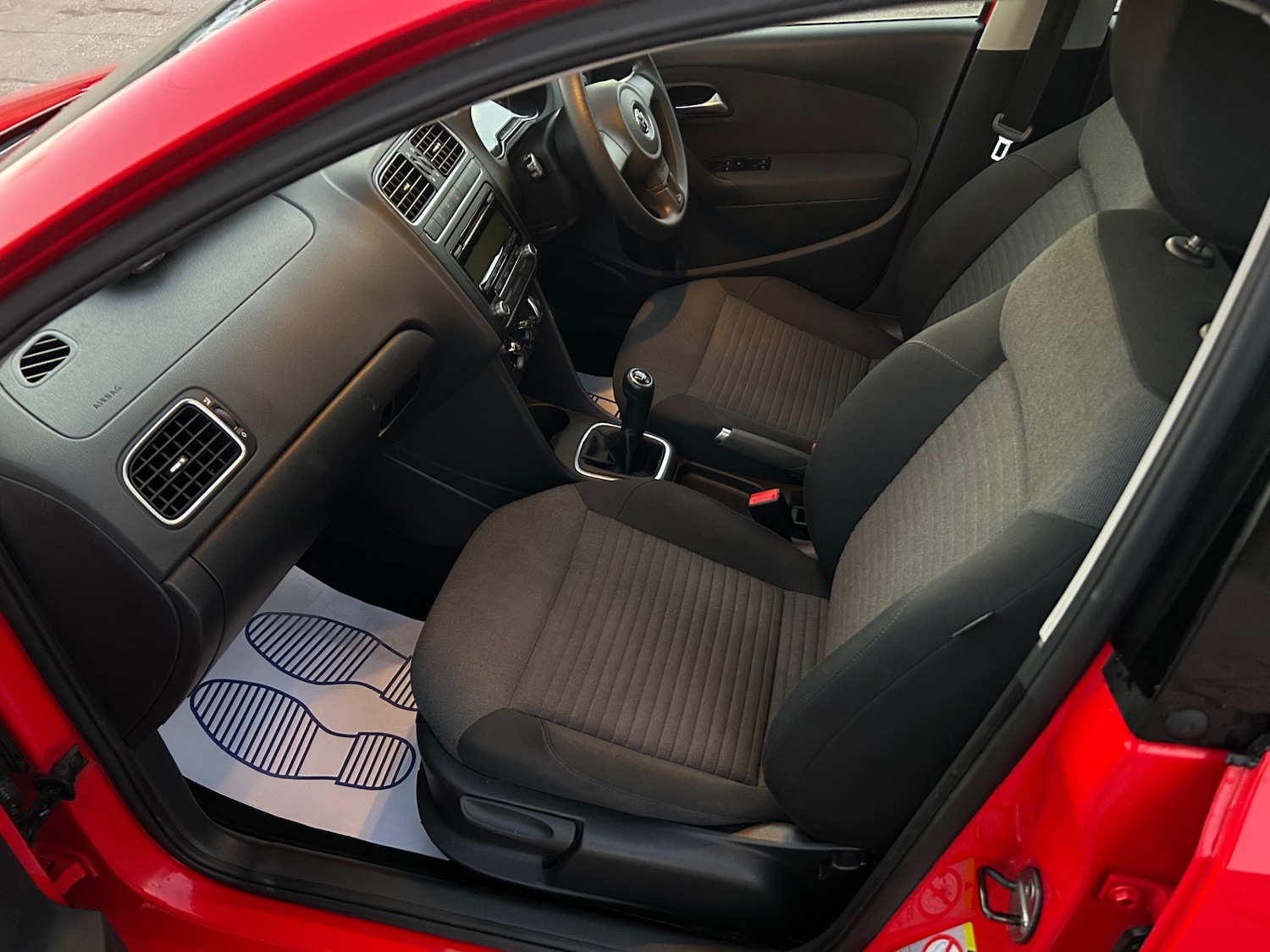 Used Volkswagen Polo 2010 for sale - 76948766: Photo 11