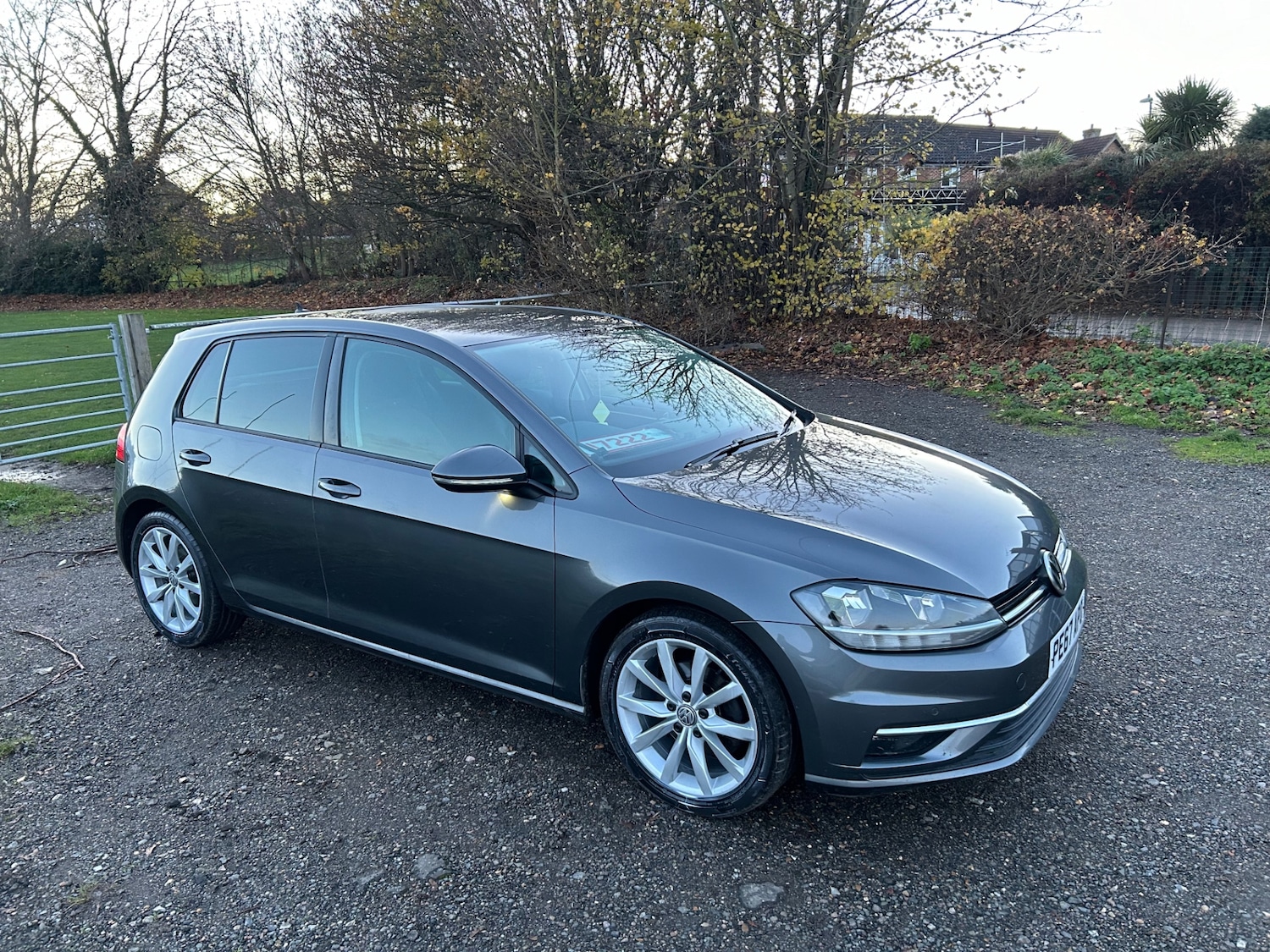 Used Volkswagen Golf 2017 for sale - 76821978: Photo 1