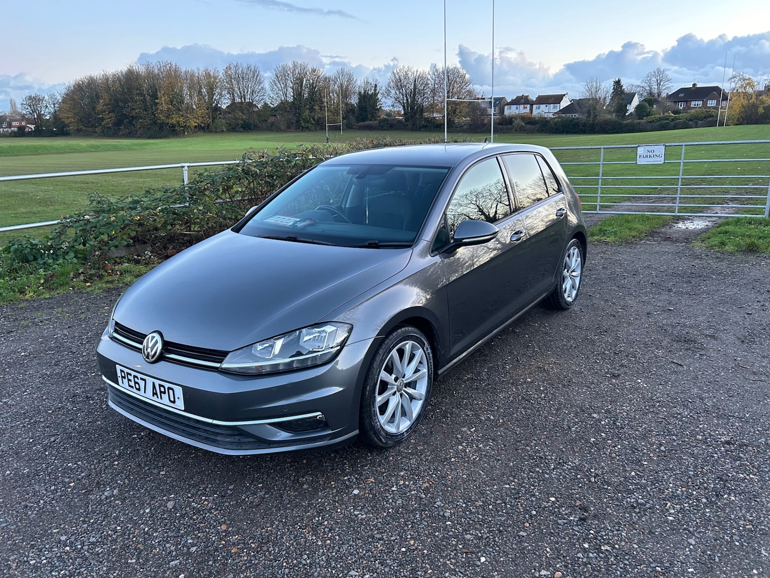Used Volkswagen Golf 2017 for sale - 76821978: Photo 2
