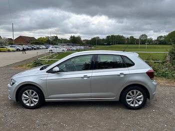 Used Volkswagen Polo 2019 for sale - 78409057: Photo