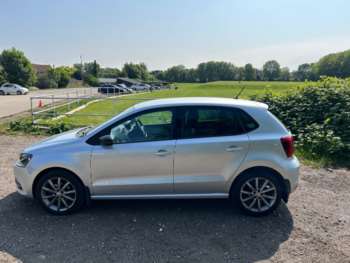 2016 (16) - 1.2 TSI SE Design 5dr