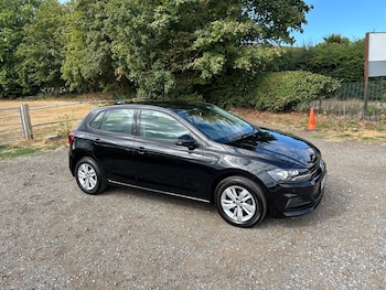 Used Volkswagen Polo 2019 for sale - 79592565: Photo