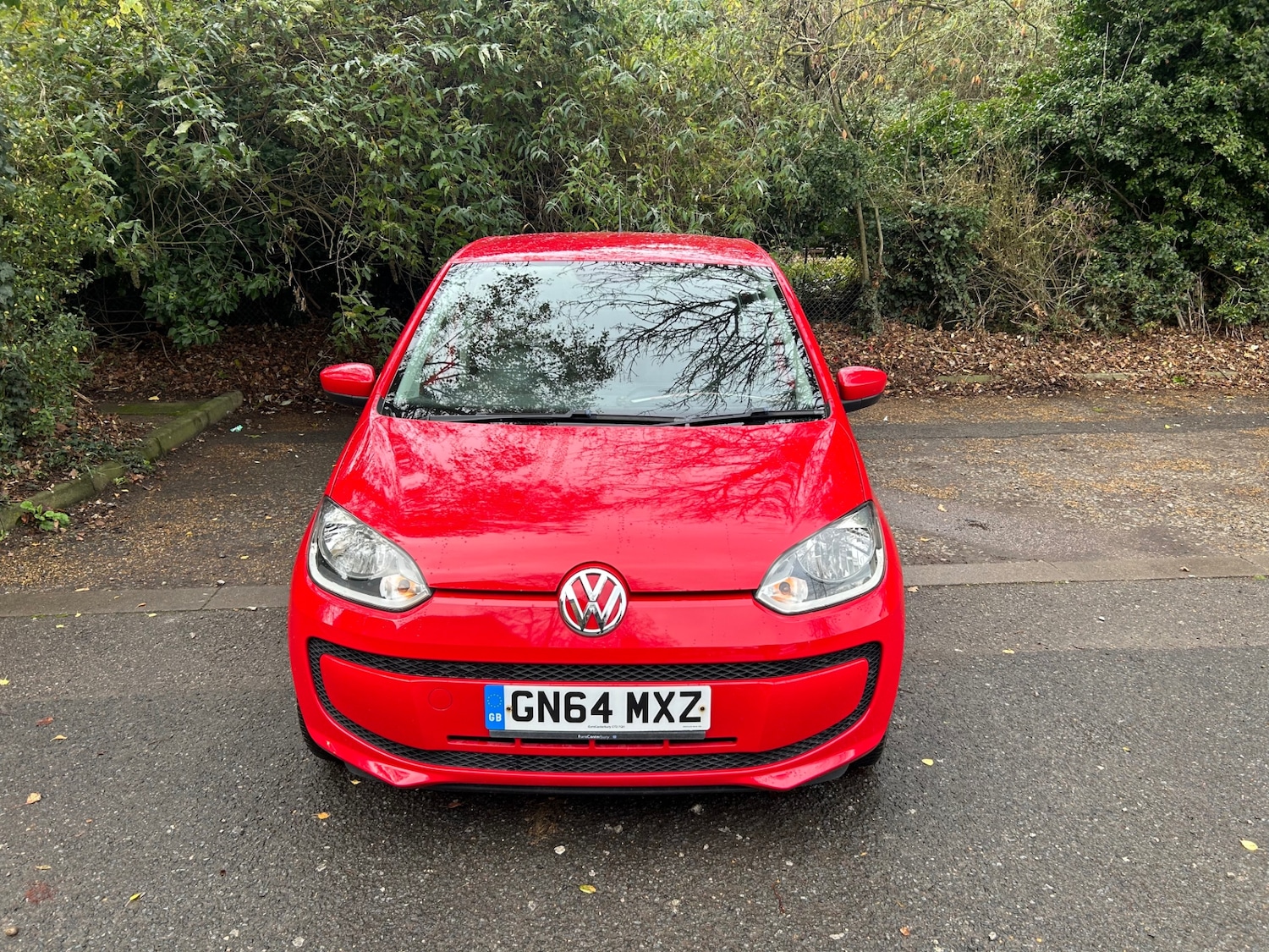 Used Volkswagen up! 2014 for sale - 76725436: Photo 2
