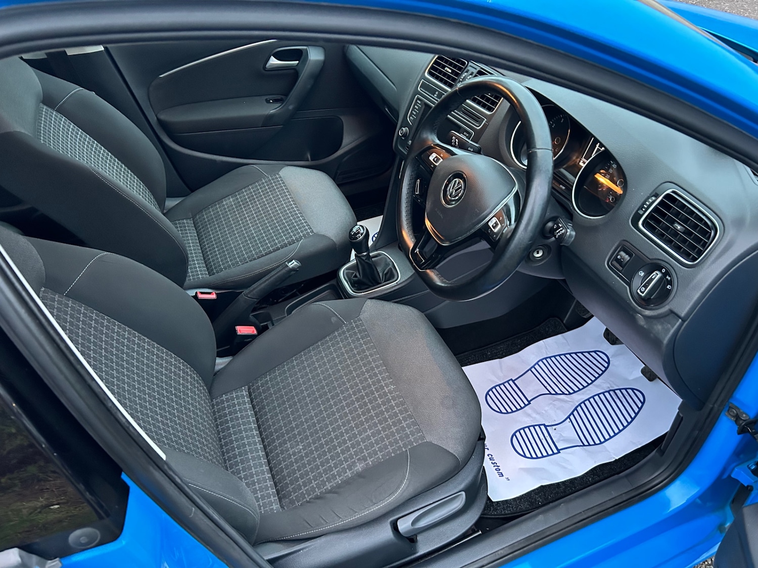 Used Volkswagen Polo 2015 for sale - 76725434: Photo 14