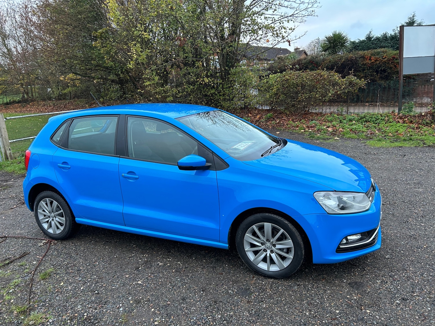 Used Volkswagen Polo 2015 for sale - 76725434: Photo 4