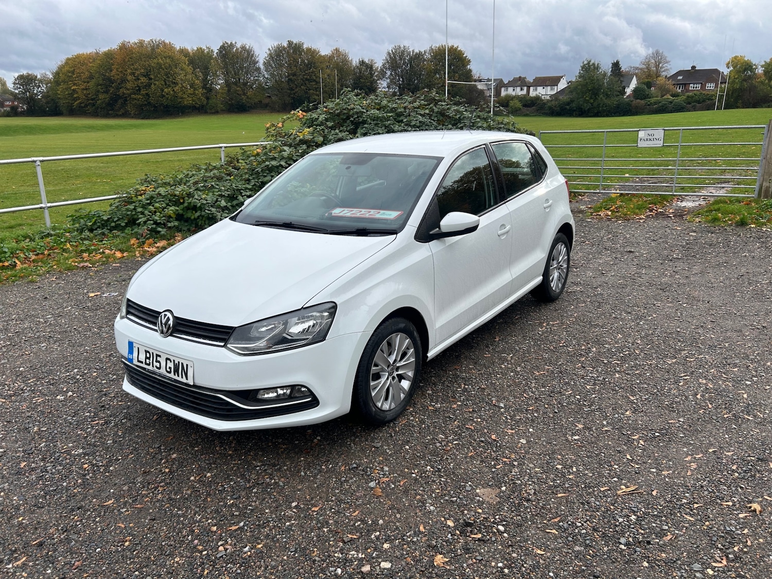 Used Volkswagen Polo 2015 for sale - 76435048: Photo 2