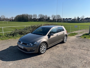 Used Volkswagen Golf 2014 for sale - 77947168: Photo