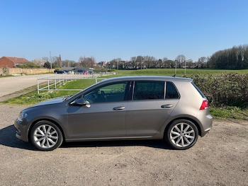 Used Volkswagen Golf 2014 for sale - 77947168: Photo