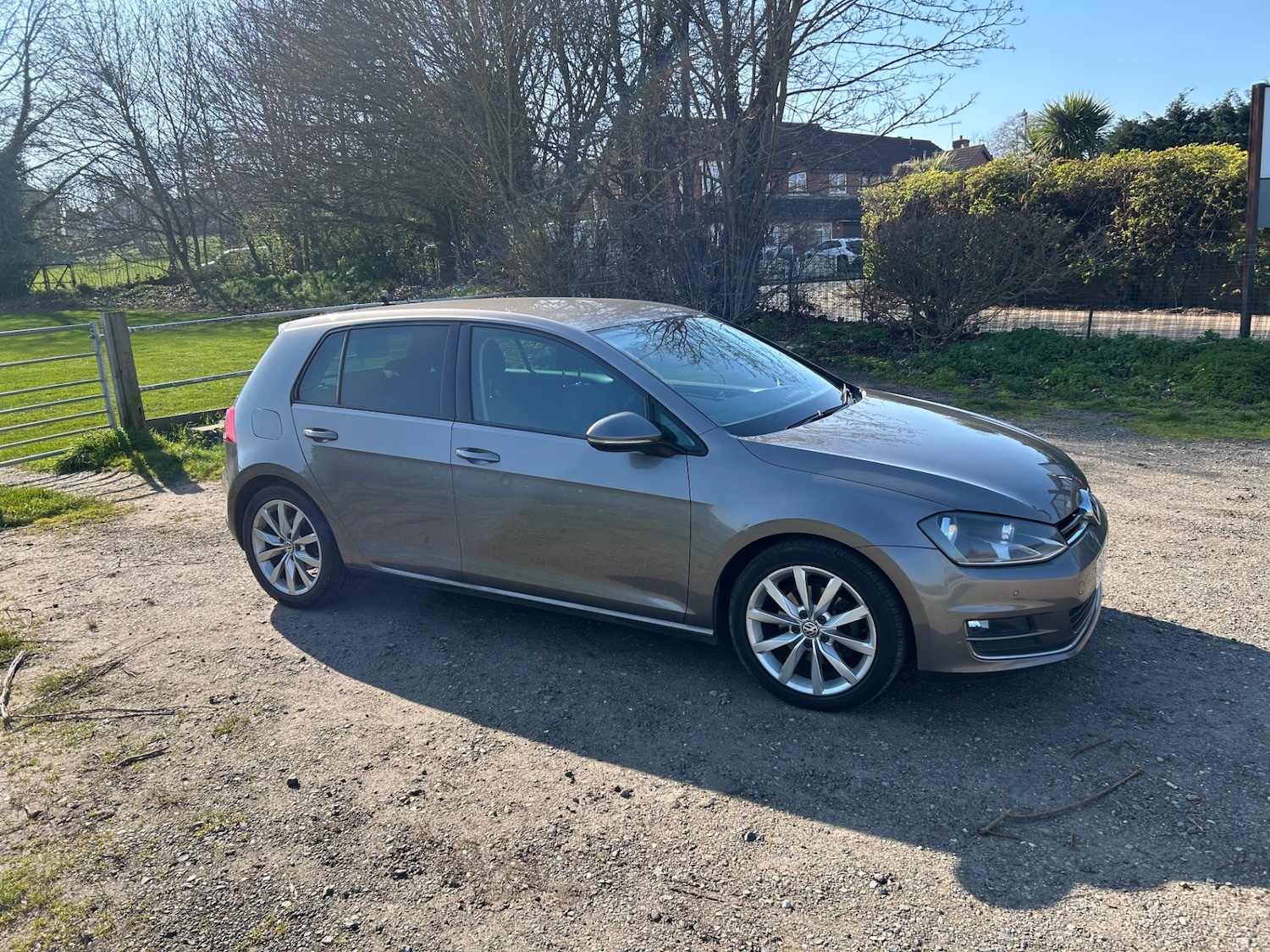 Used Volkswagen Golf 2014 for sale - 77947168: Photo 3