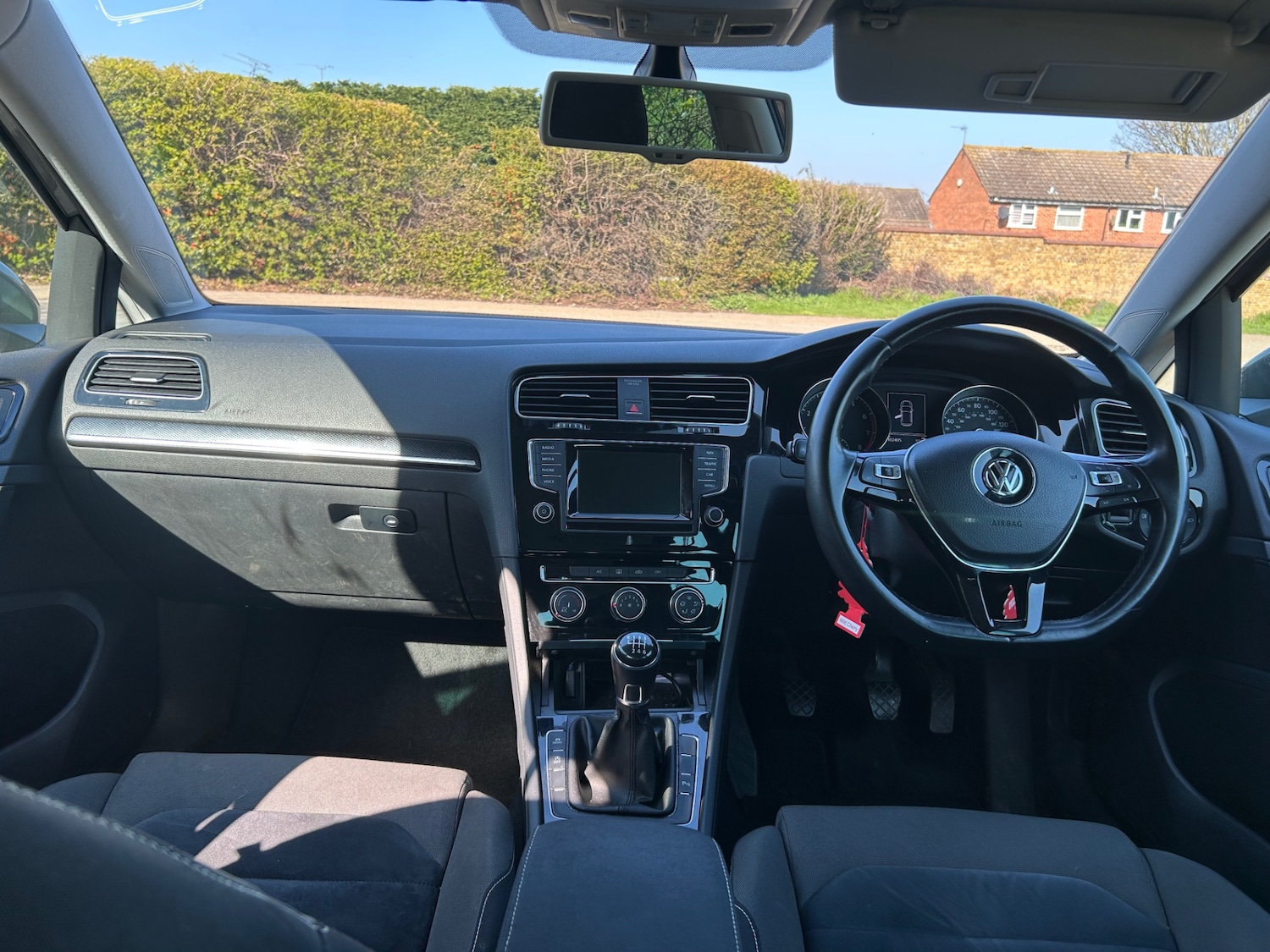 Used Volkswagen Golf 2014 for sale - 77947168: Photo 9