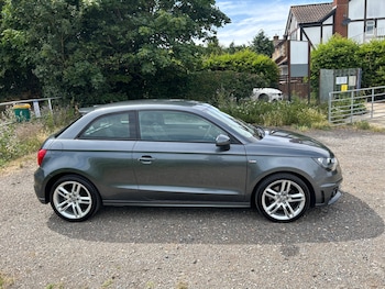Used Audi A1 2014 for sale - 79044780: Photo