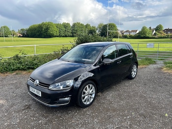 Used Volkswagen Golf 2014 for sale - 78584593: Photo