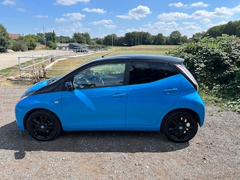 Used Toyota AYGO 2016 for sale - 75592432: Photo