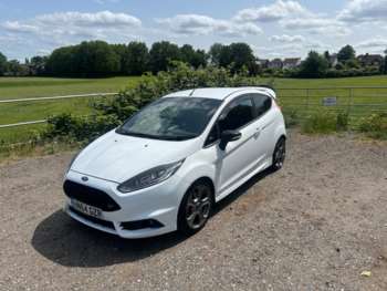 Used Ford Fiesta 2014 for sale - 74941131: Photo