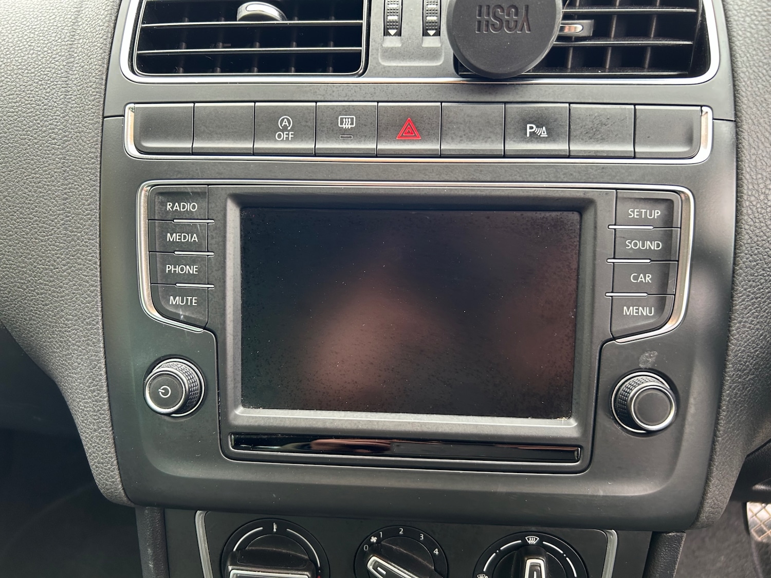 Used Volkswagen Polo 2015 for sale - 76396773: Photo 12