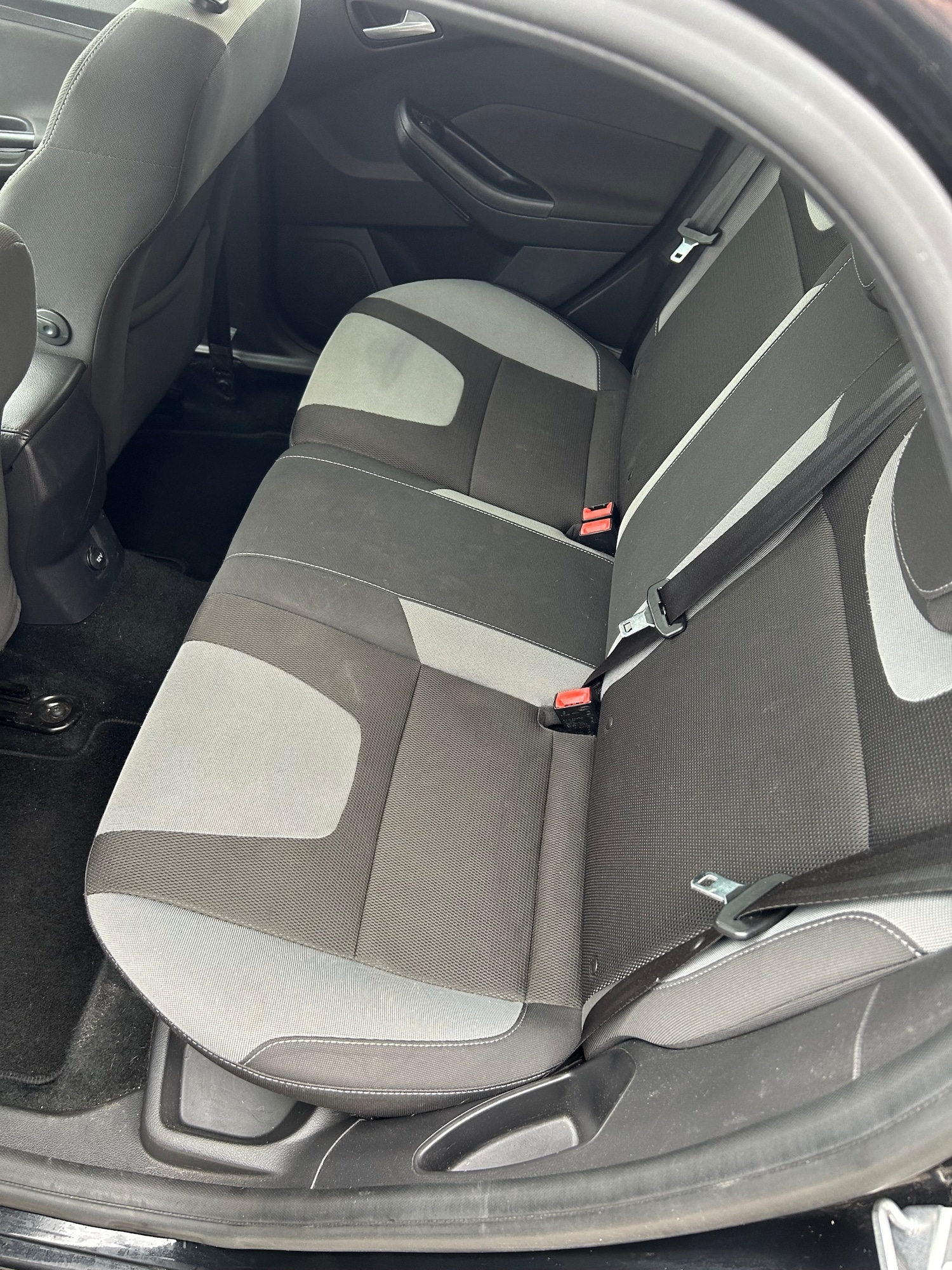 Used Ford Focus 2014 for sale - 76435357: Photo 9