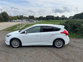 Used Ford Focus 2012 for sale - 76017231: Photo