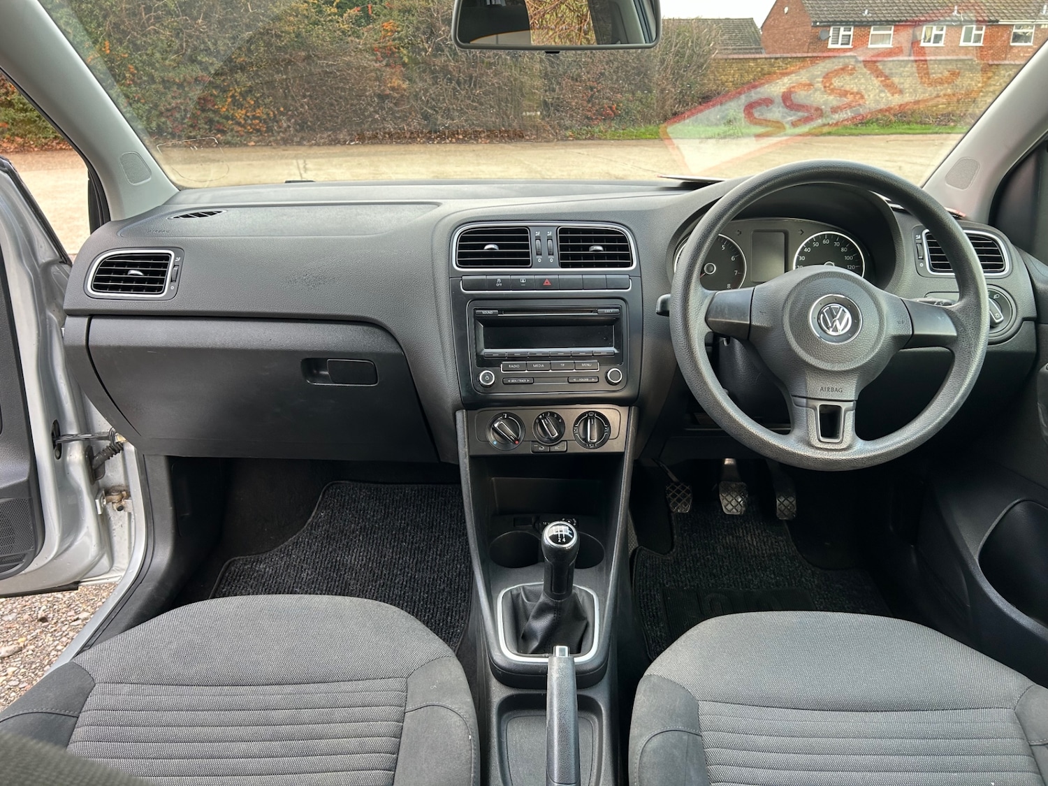 Used Volkswagen Polo 2012 for sale - 77164911: Photo 8