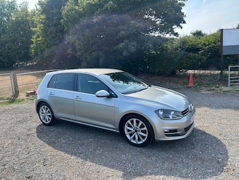 Used Volkswagen Golf 2014 for sale - 79640337: Photo