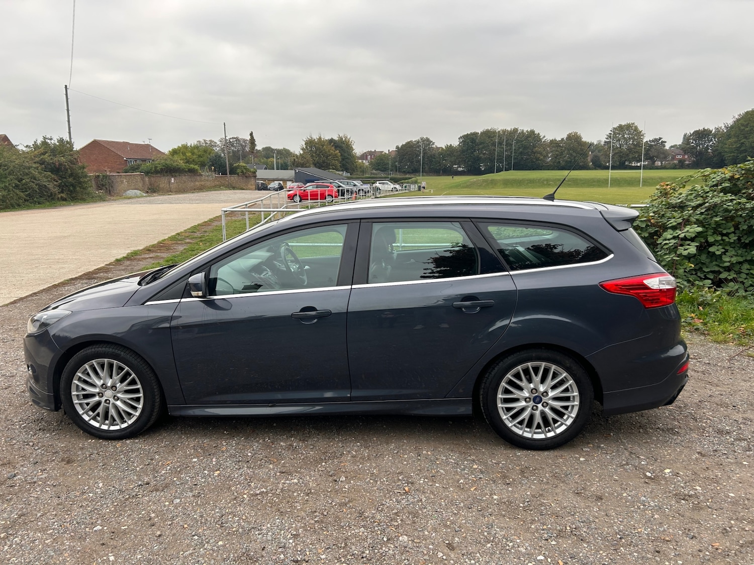 Used Ford Focus 2013 for sale - 76298920: Photo 1
