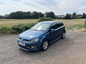 Used Volkswagen Polo 2017 for sale - 79173512: Photo