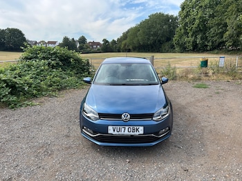 Used Volkswagen Polo 2017 for sale - 79173512: Photo