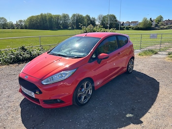 Used Ford Fiesta 2014 for sale - 78420536: Photo