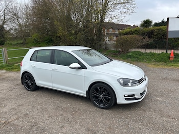 Used Volkswagen Golf 2014 for sale - 78078347: Photo