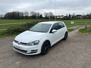 Used Volkswagen Golf 2014 for sale - 78078347: Photo