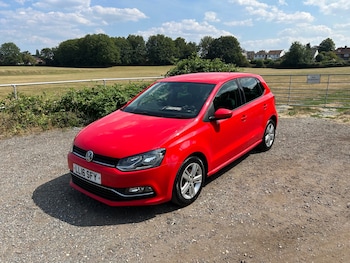 Used Volkswagen Polo 2016 for sale - 79165061: Photo