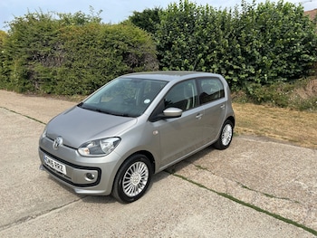 Used Volkswagen up! 2016 for sale - 79283398: Photo