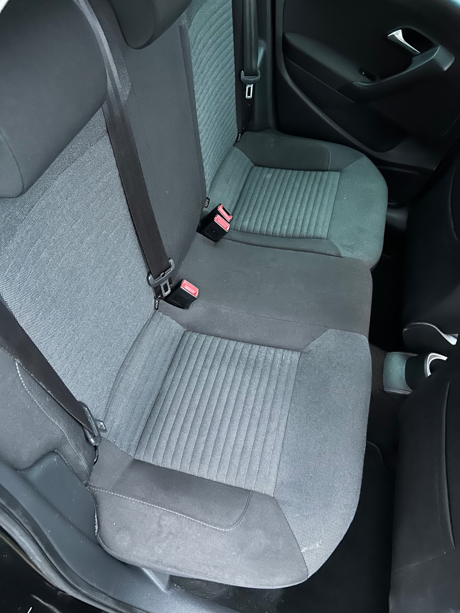 Used Volkswagen Polo 2013 for sale - 76725275: Photo 11