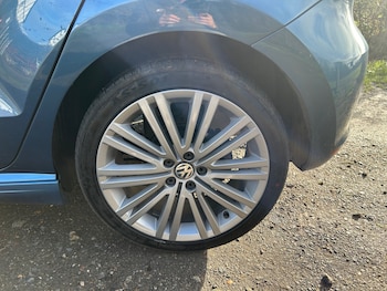 Used Volkswagen Polo 2014 for sale - 77528815: Photo