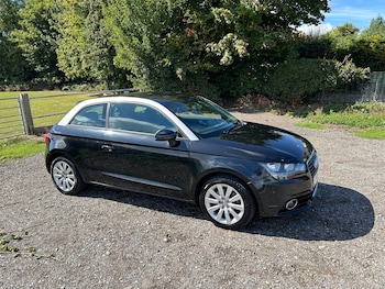Used Audi A1 2011 for sale - 75749394: Photo