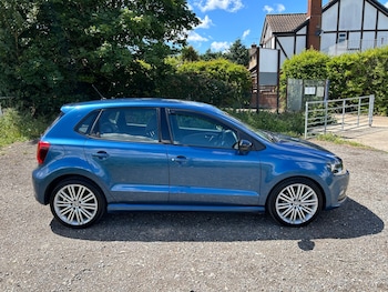 Used Volkswagen Polo 2015 for sale - 78861981: Photo