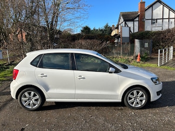 Used Volkswagen Polo 2011 for sale - 77223031: Photo