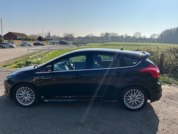 Used Ford Focus 2014 for sale - 77945275: Photo