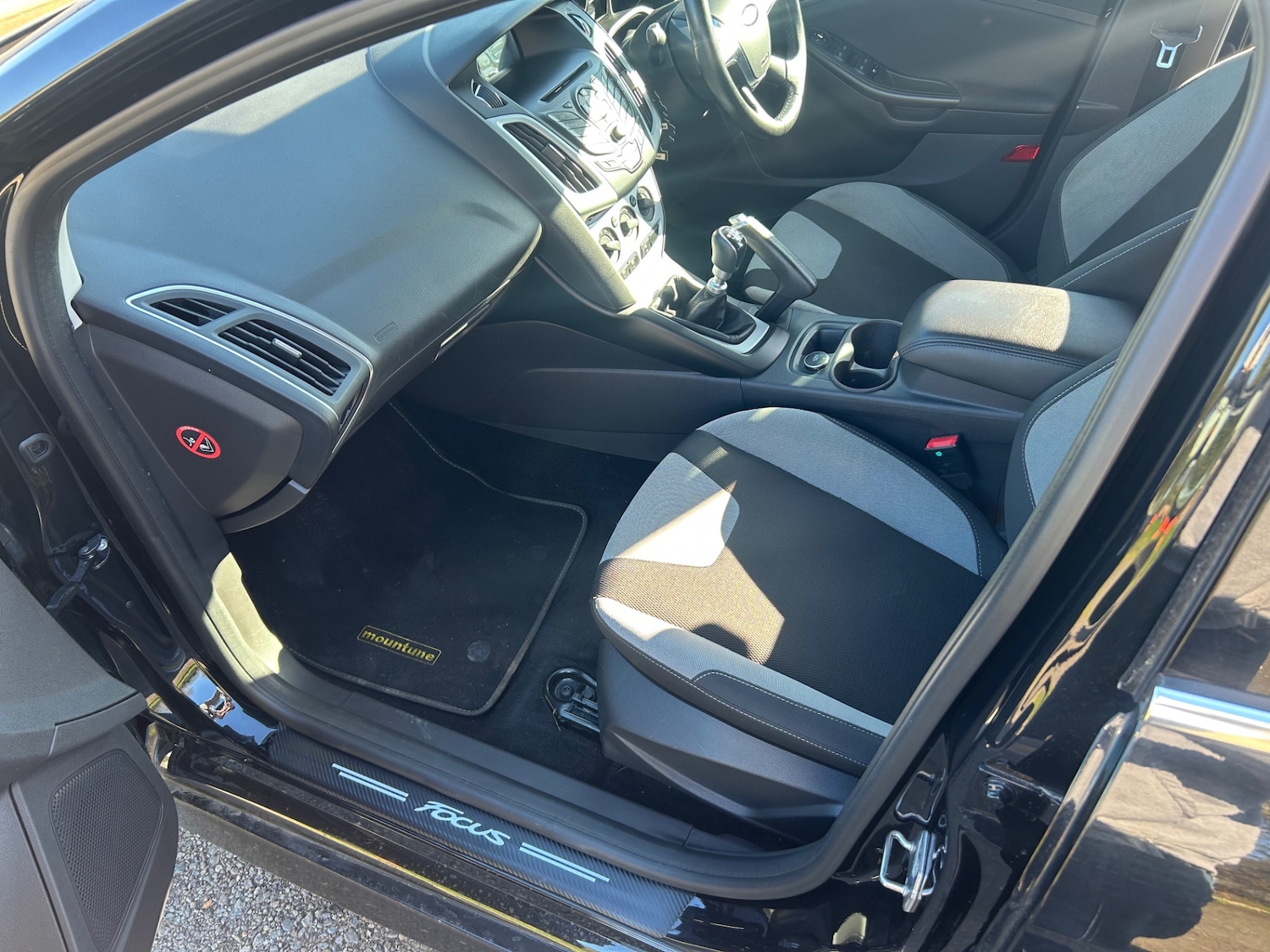 Used Ford Focus 2014 for sale - 77945275: Photo 8