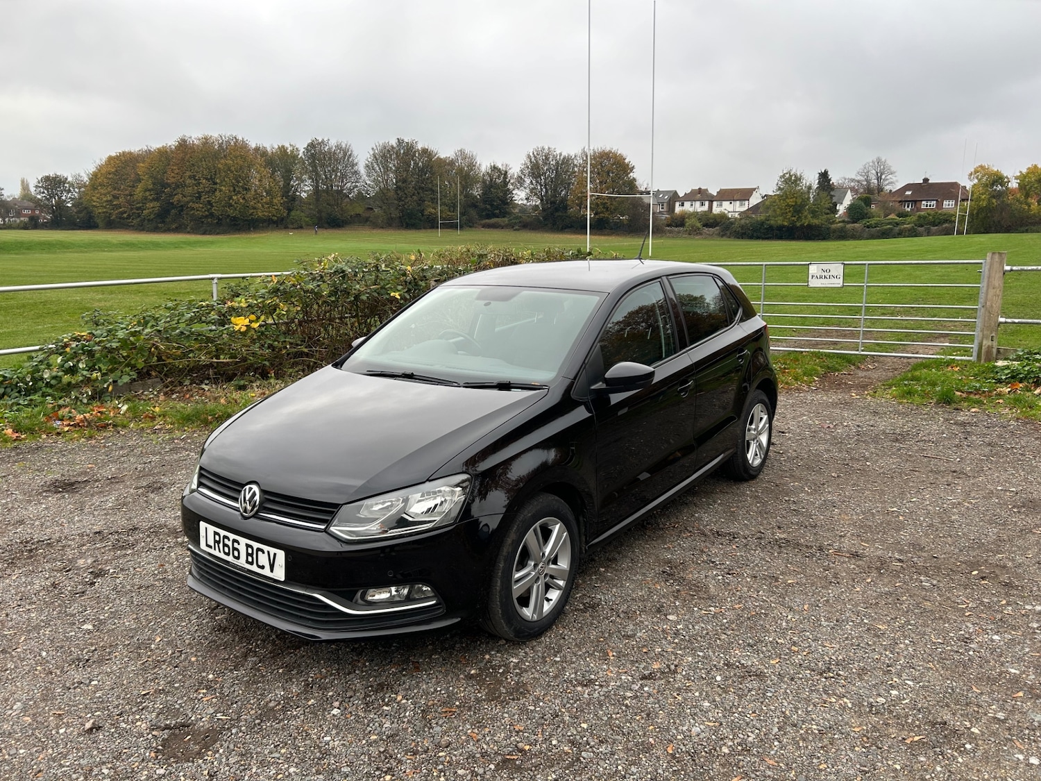 Used Volkswagen Polo 2016 for sale - 76511085: Photo 2